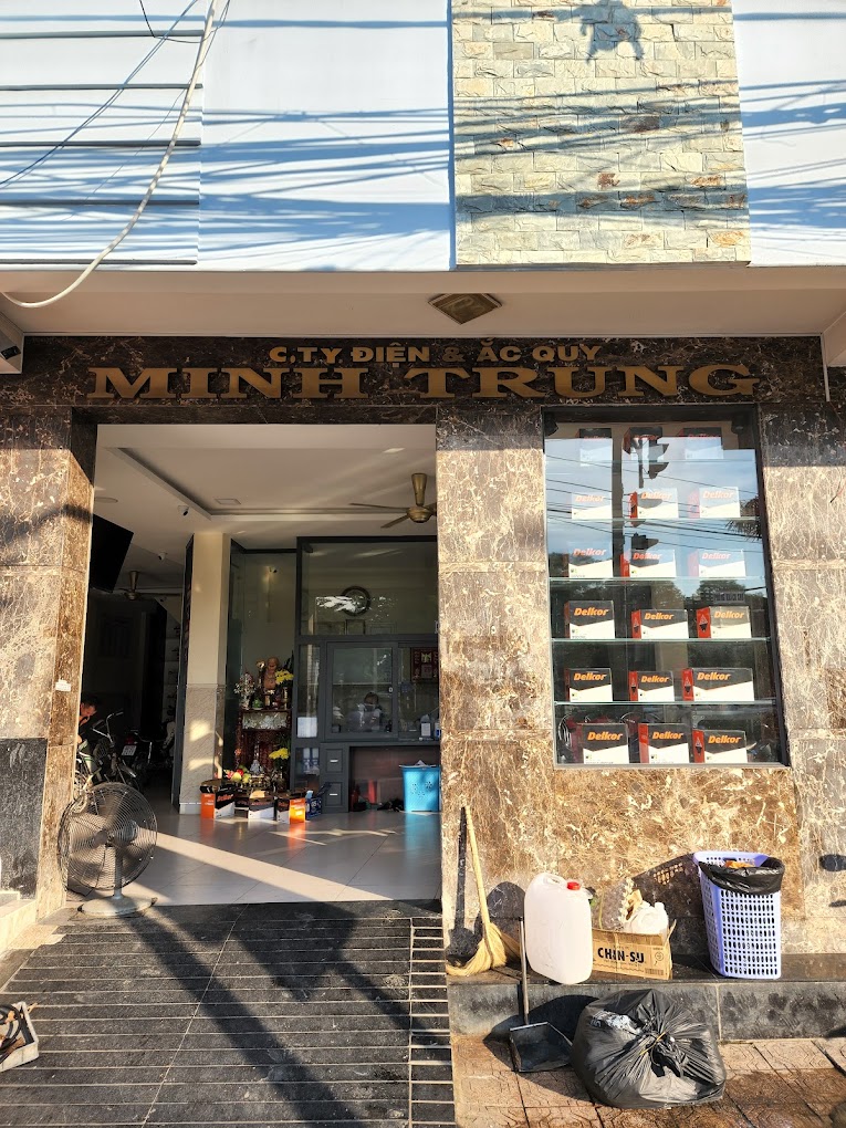 Công Ty TNHH Điện & Ắc Quy Minh Trung